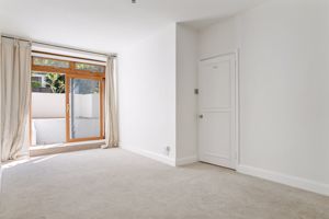 Photo 9- click for photo gallery